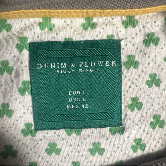 Denim and Flower Ricky Singh | Shirt | L | Gray w Irish Dog - Picture 2 of 4